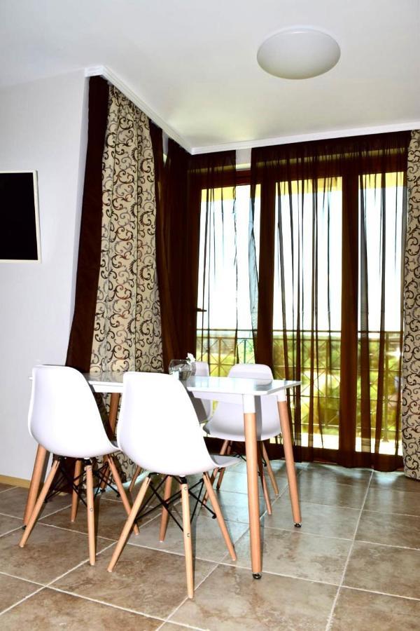 Liberty Residence พรีมอร์สโก ภายนอก รูปภาพ